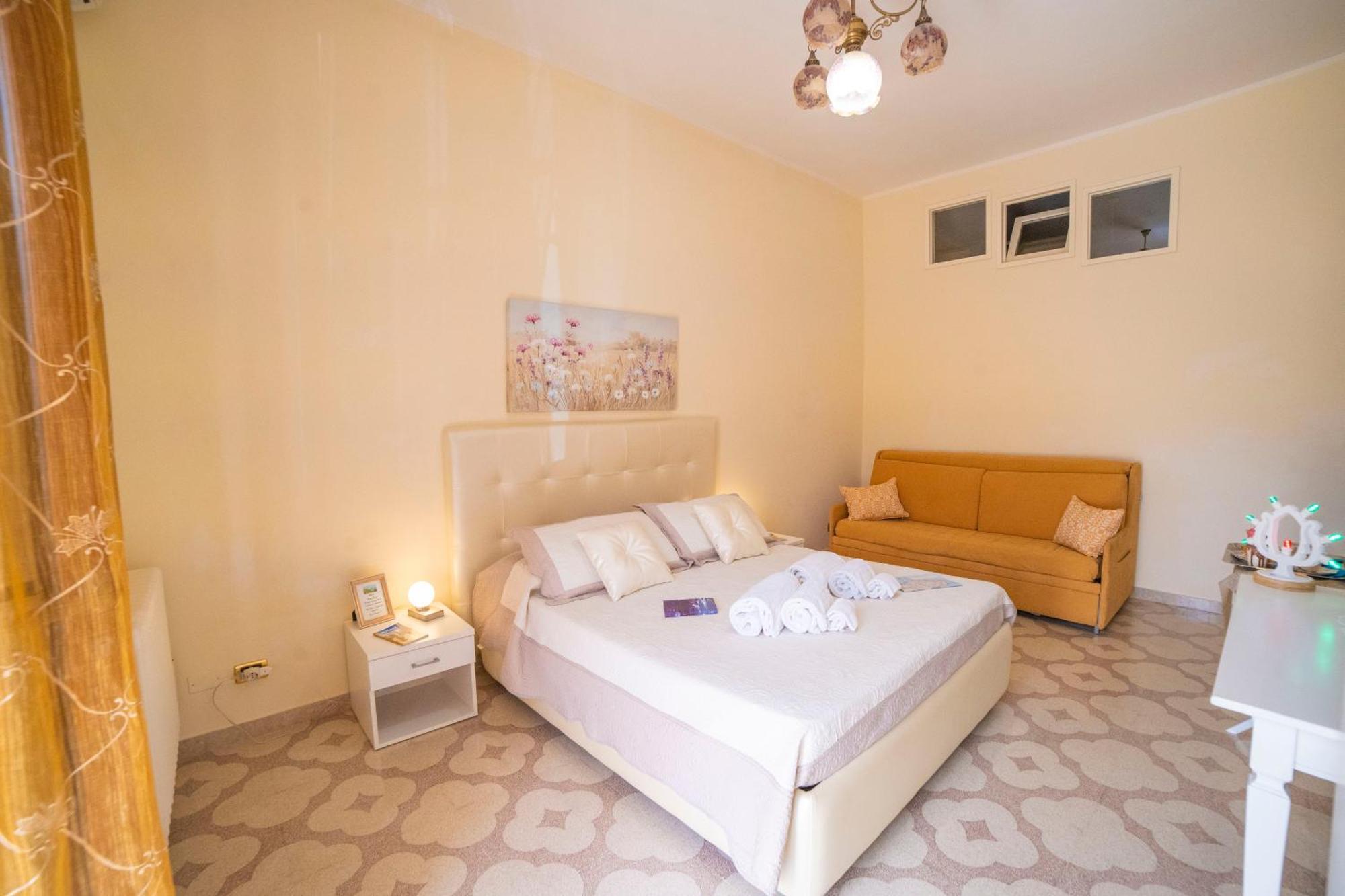 B&B A Due Passi Otranto Exterior photo